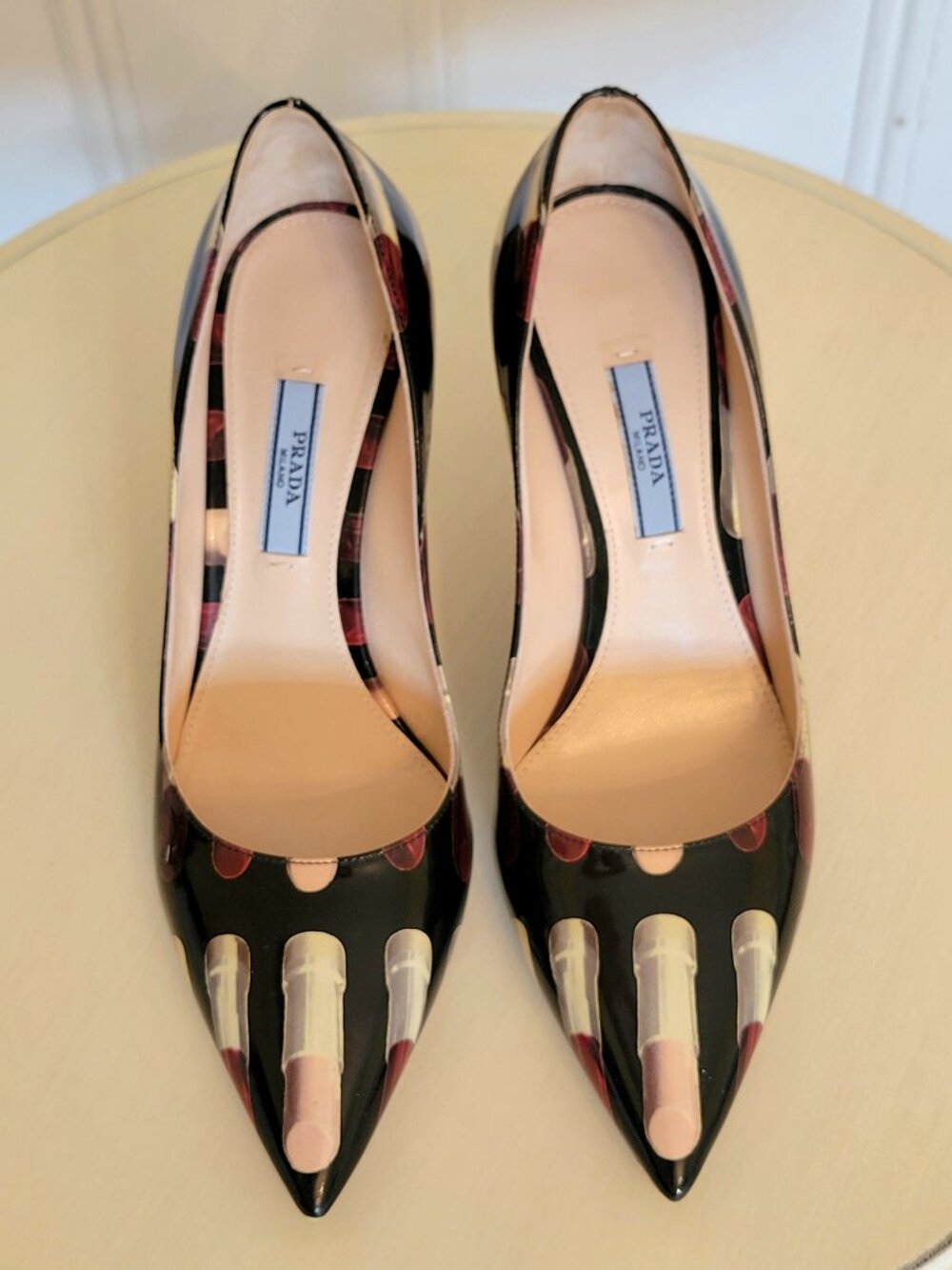Prada - RARE! Vintage Black Patent Leather Lipstick Print Pumps Heels Size 37 - Picture 3 of 11